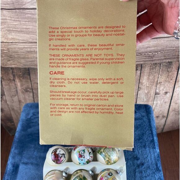 Set of six beautiful vintage glass Christmas ornaments by Corning - Picture 6 of 6